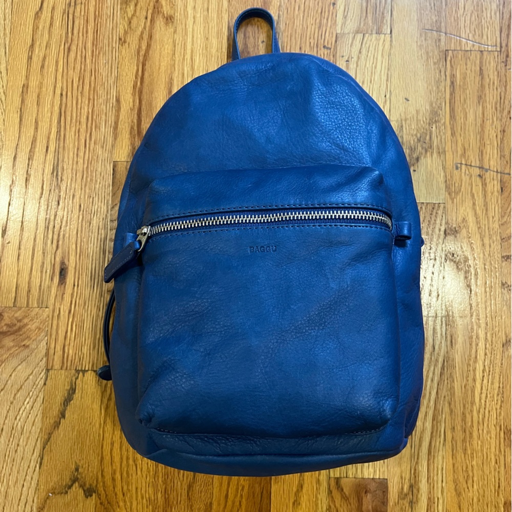 BAGGU Mini Leather Backpack